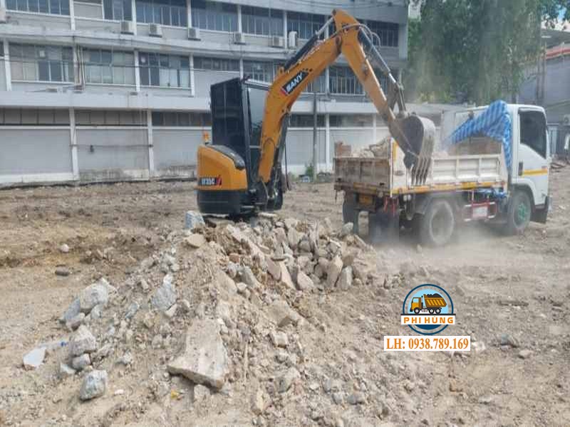 Nhận Vận Chuyển Xà Bần Quận 1 HCM Giá Tốt, Phục Vụ 24/7