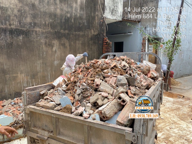 Vận Chuyển Xà Bần Quận 8 – Xe Tải, Xe Ben, Phục Vụ 24/24
